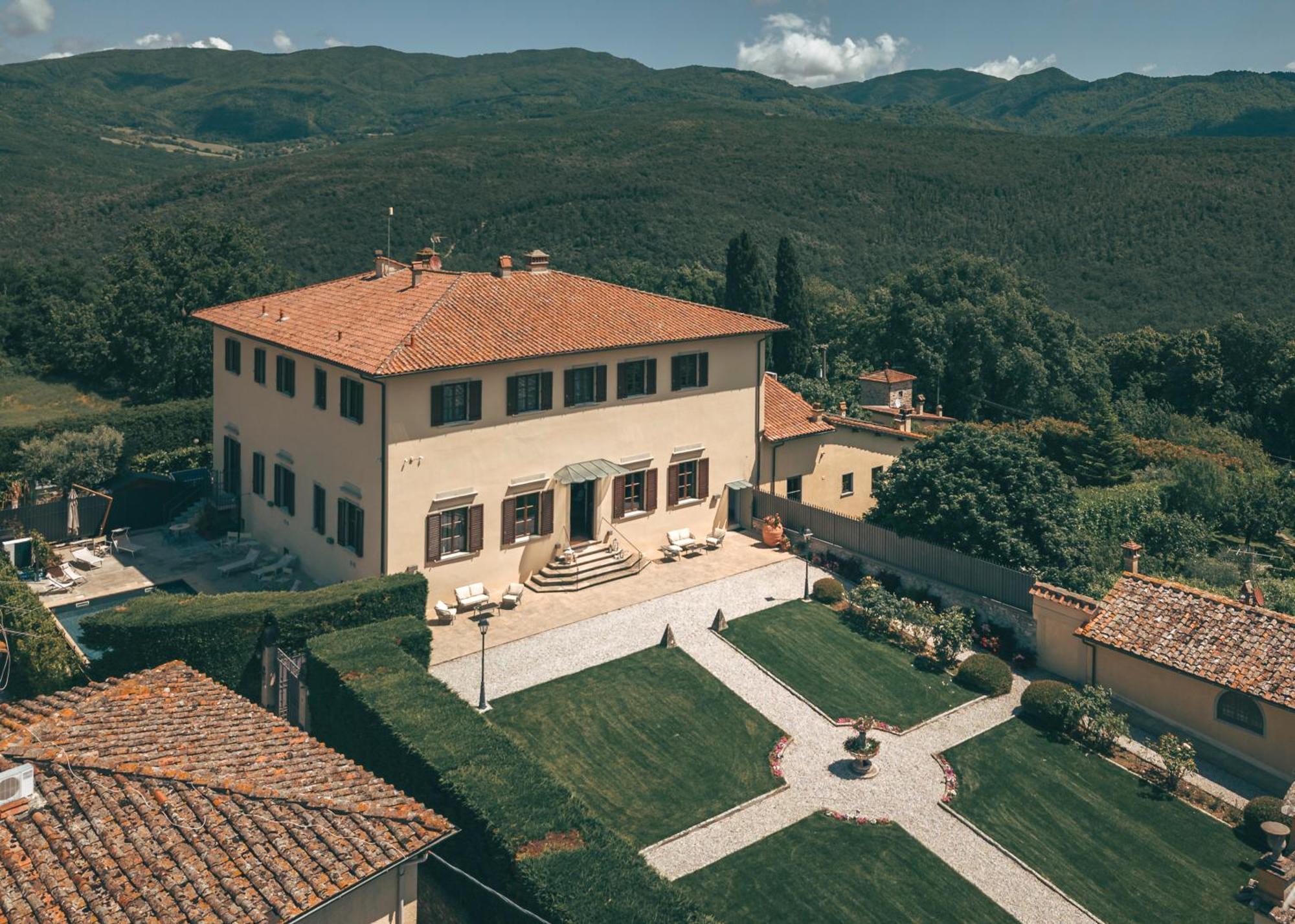 Villa Erbaia Relais De Charme บาร์เบริโน ดิ มูเจลโล ภายนอก รูปภาพ